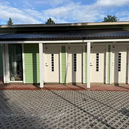 Κάμπινγκ Teemeistri Camp *